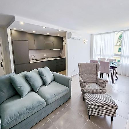 P&L House Las Olas Плая дел Инглес Екстериор снимка